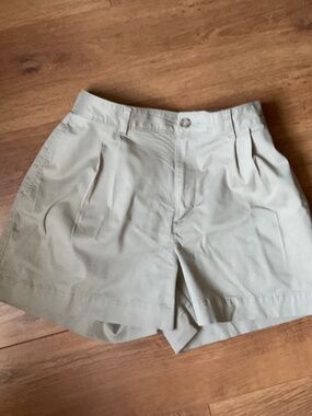 Old Navy Women’s High Waisted OGC  Chino Short